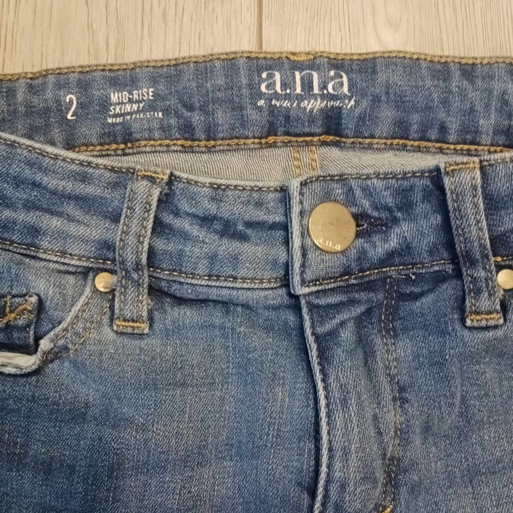 A.N.A. Mid Rise Skinny Jeans - Picture 3 of 4